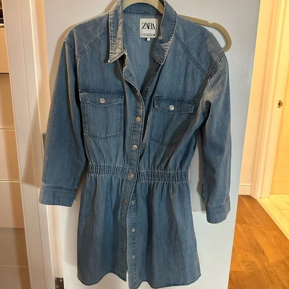 zara mini denim dress Z1975 - Mid-blue Front patch pockets with flaps Zara | Dresses | Denim